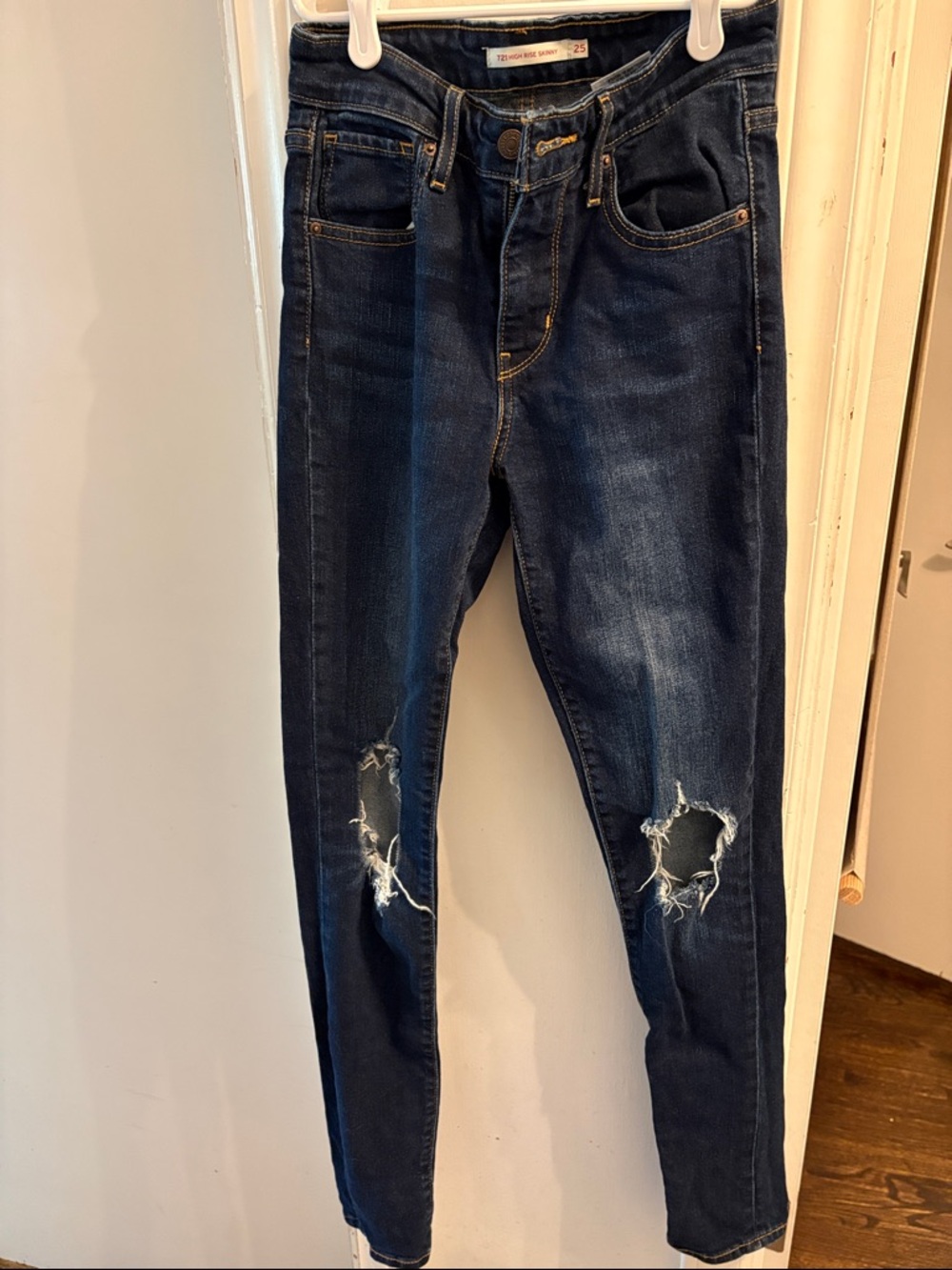Levi's 721 High Rise Dark Blue Ripped Skinny Jeans
